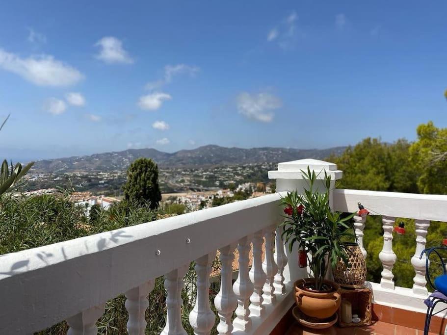 Precioso Apartamento Mandarinos Con Vistas Al Mar Nerja Extérieur photo