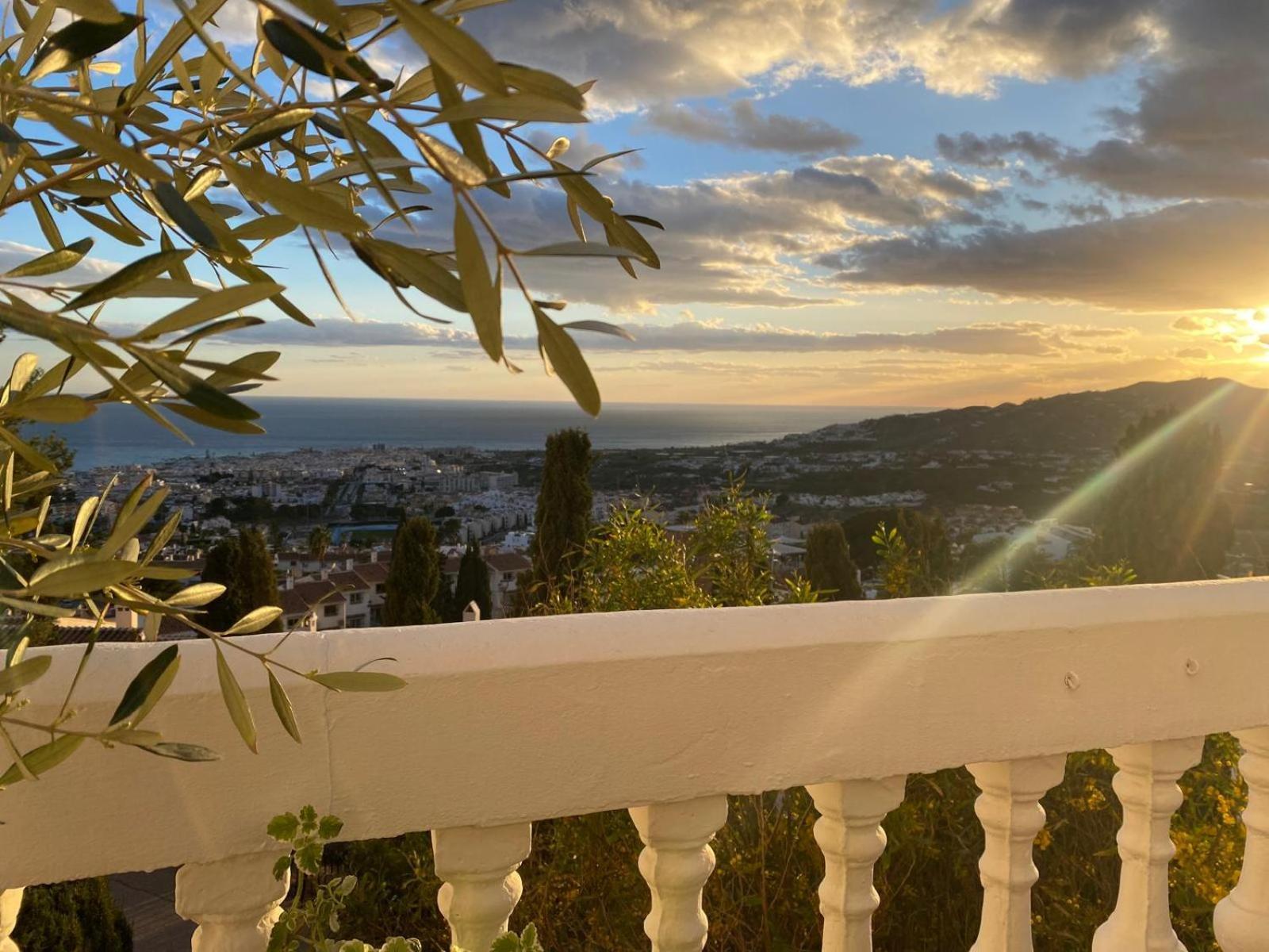 Precioso Apartamento Mandarinos Con Vistas Al Mar Nerja Extérieur photo
