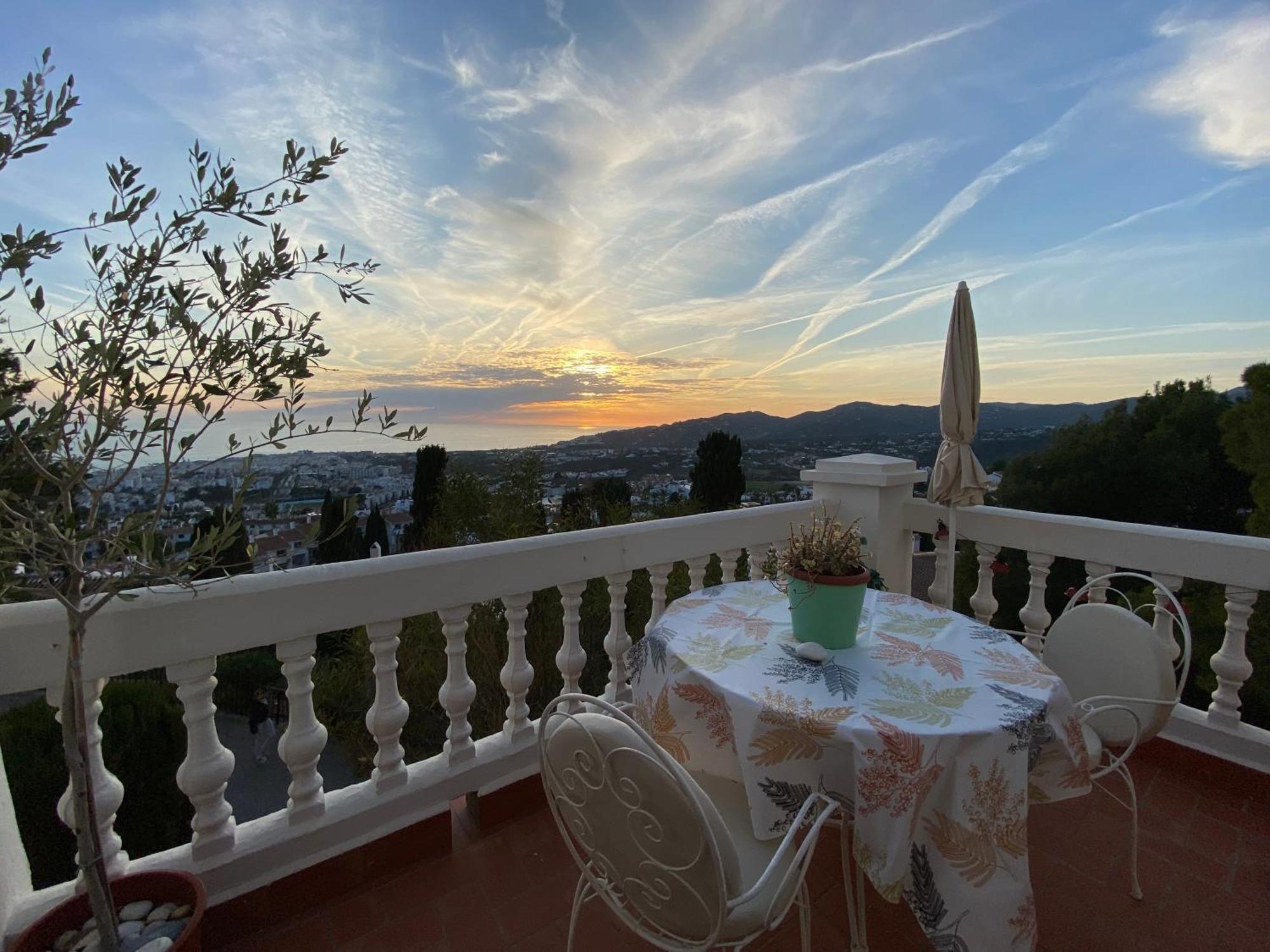 Precioso Apartamento Mandarinos Con Vistas Al Mar Nerja Extérieur photo
