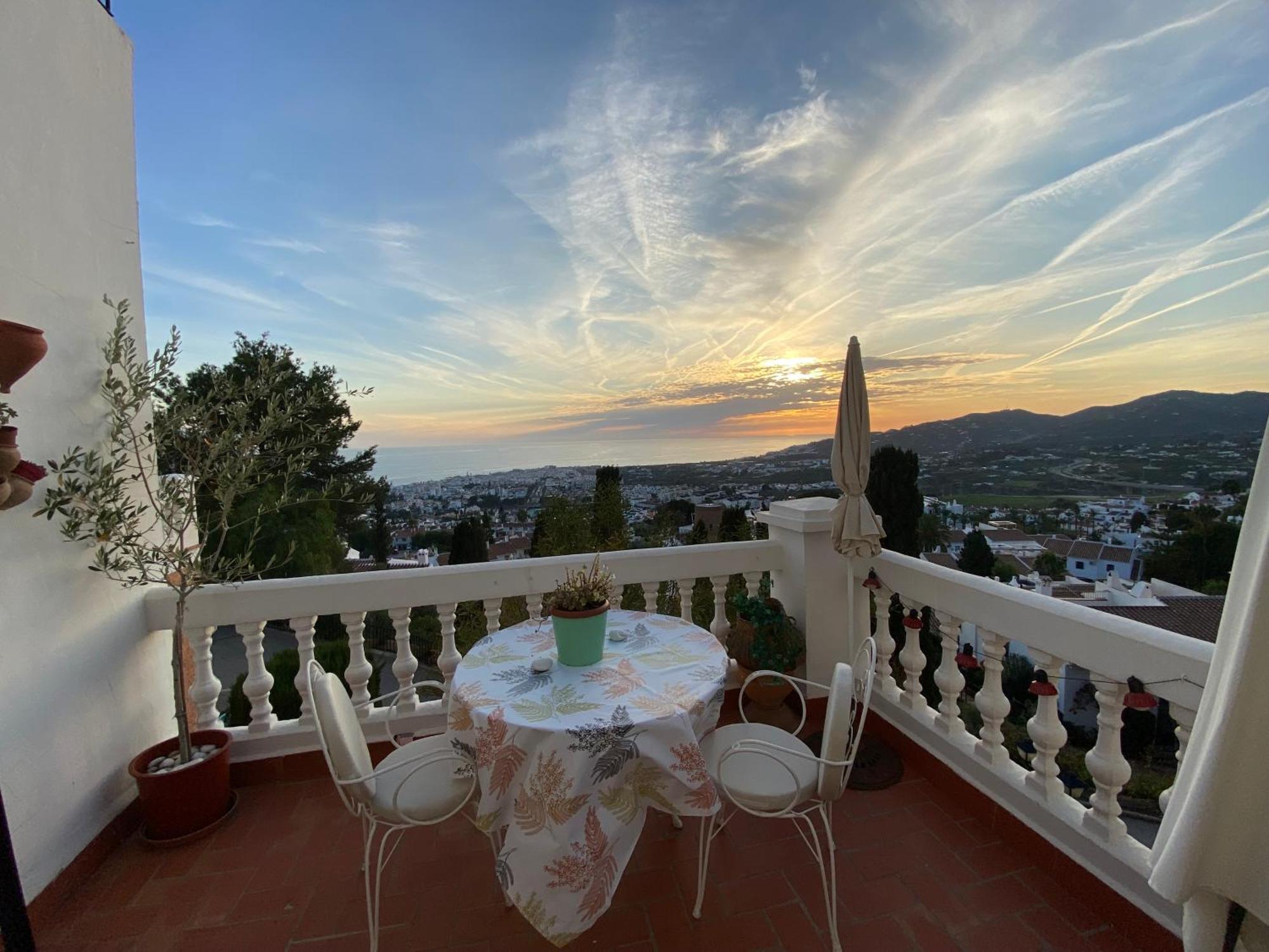 Precioso Apartamento Mandarinos Con Vistas Al Mar Nerja Extérieur photo